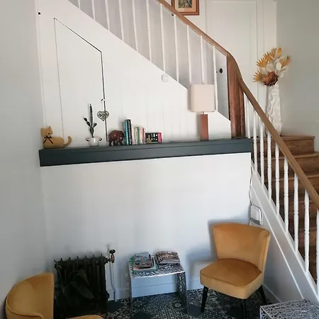 D'hotes Les 2 Tilleuls 住宿加早餐酒店